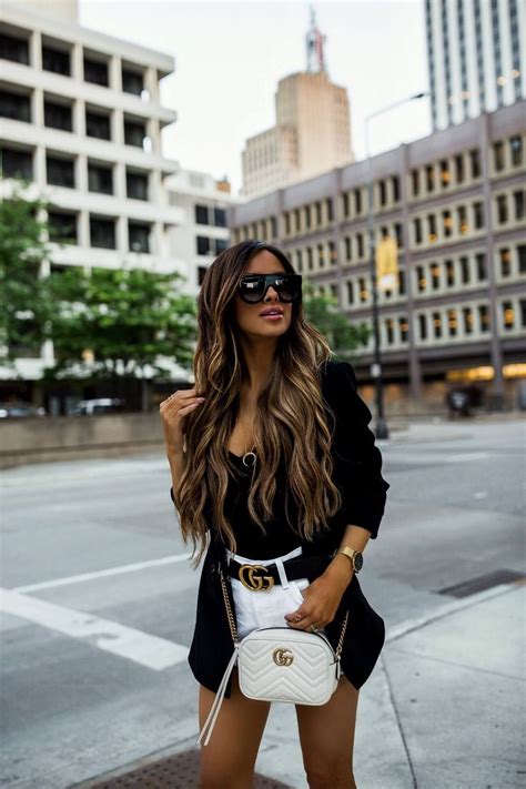 fashion blogger with gucci belt|gucci belt outfit ideas.